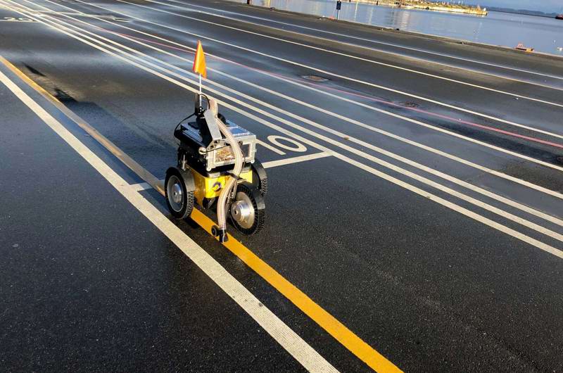 Selvkørende robot på havnepladsen i Aarhus