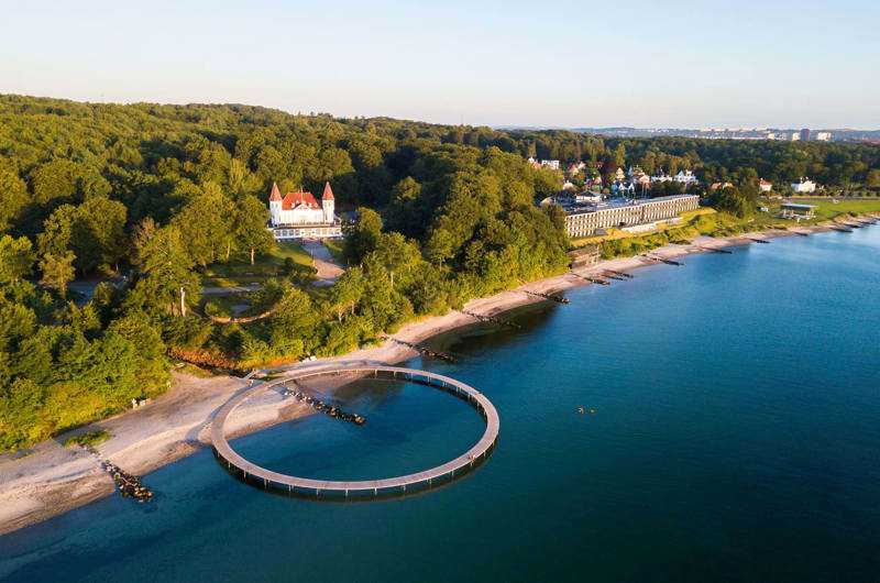 Dronefoto af Varna og den uendelige bro